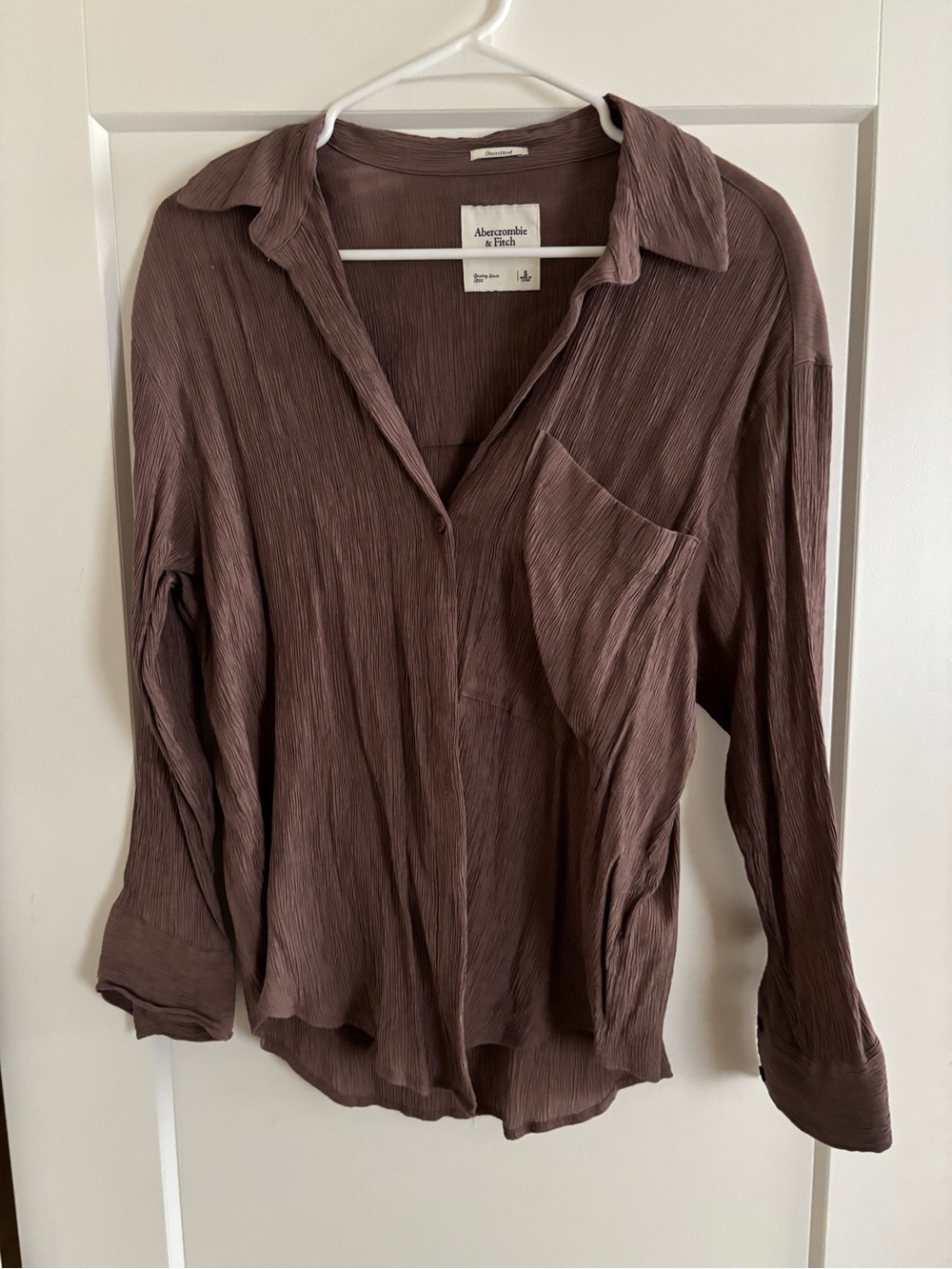 Abercrombie & Fitch Women's Mauve-Brown Textured Button-Down Shirt
